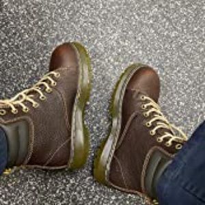 COPY - COPY - Doc martens women’s cute and stylish work boots